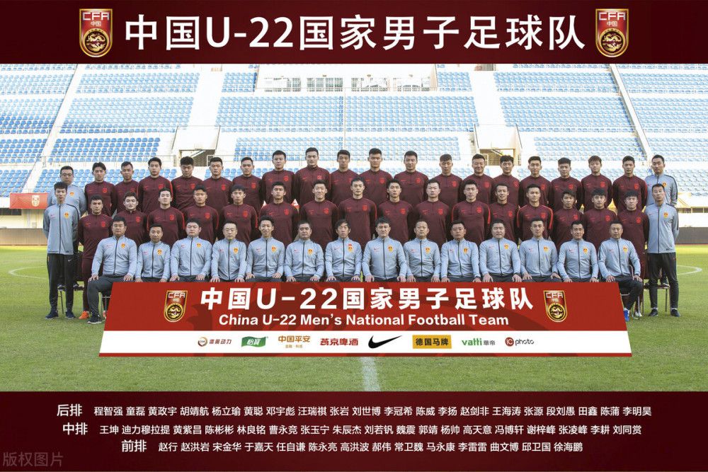 希望我们能继续保持这种平衡，霍伊伦肯定会从边锋的底线传中而不是内切中受益。